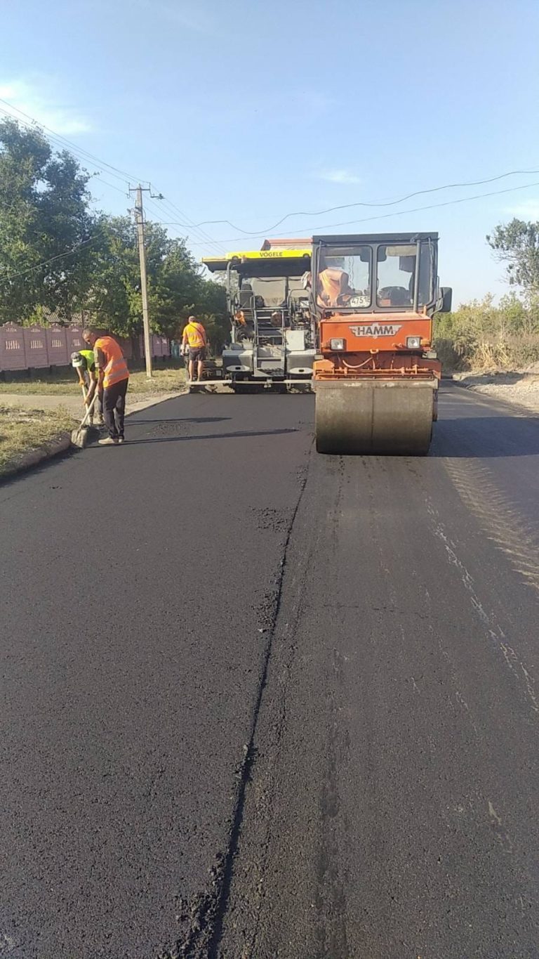 Минулого тижня на Миколаївщині велись ремонтні роботи на шести місцевих дорогах: де саме